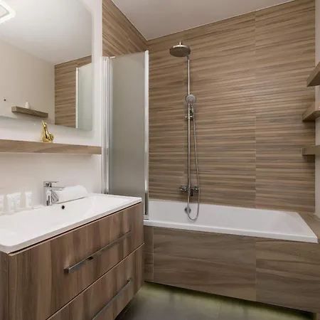 6th Floor In Cracow By Renters